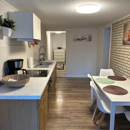 Ferien Ind Monteur Wohnung Maigloeckchen Mit 2 Schlafzimmern Wildeshausen Exterior foto