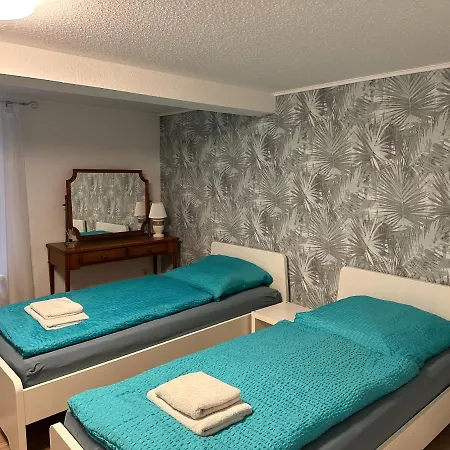 Ferien Ind Monteur Wohnung Maigloeckchen Mit 2 Schlafzimmern Wildeshausen Exterior foto