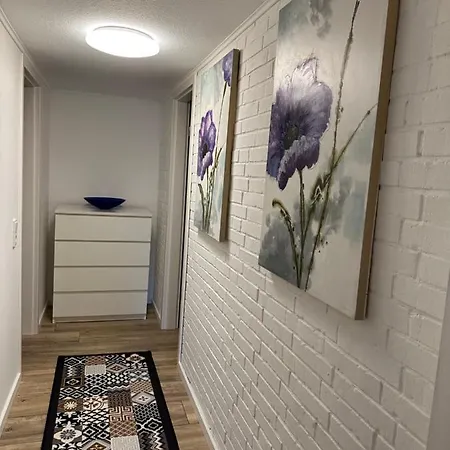 Ferien Ind Monteur Wohnung Maigloeckchen Mit 2 Schlafzimmern Wildeshausen Exterior foto